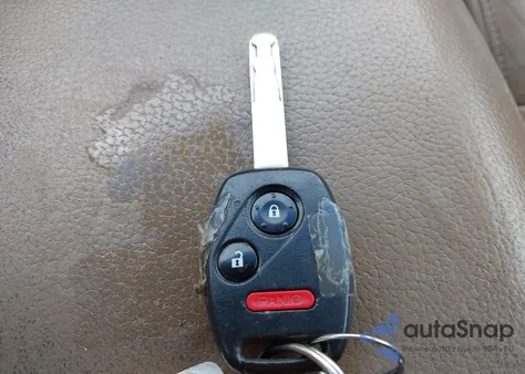 2008 Honda Pilot Ex-L z USA, uszkodzony, nr VIN 5FNYF18568B006213